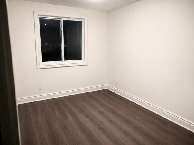 Chambre à louer dans un 4 et demi - Disponible maintenant