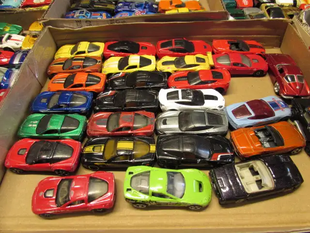 Hot Wheels  Chevrolet Corvette collection, 165 cars total - Photo 5