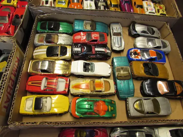 Hot Wheels  Chevrolet Corvette collection, 165 cars total - Photo 8