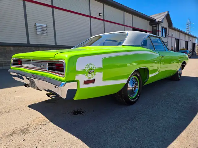 1970 Dodge SUPER BEE 383 MAGNUM / MATCH NUMBER Vrai Super Bee ! - Photo 12