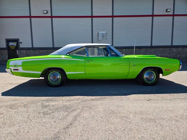 1970 Dodge SUPER BEE 383 MAGNUM / MATCH NUMBER Vrai Super Bee ! - Photo 13
