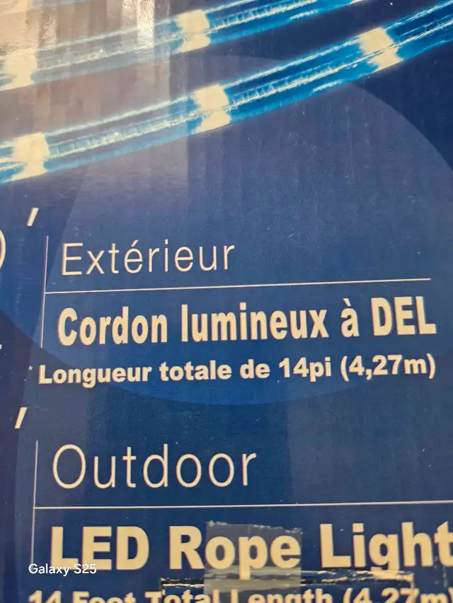 Courants de lumière  DEL - Photo 2