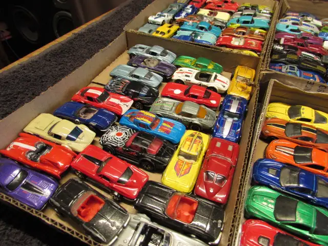 Hot Wheels  Chevrolet Corvette collection, 165 cars total - Photo 2