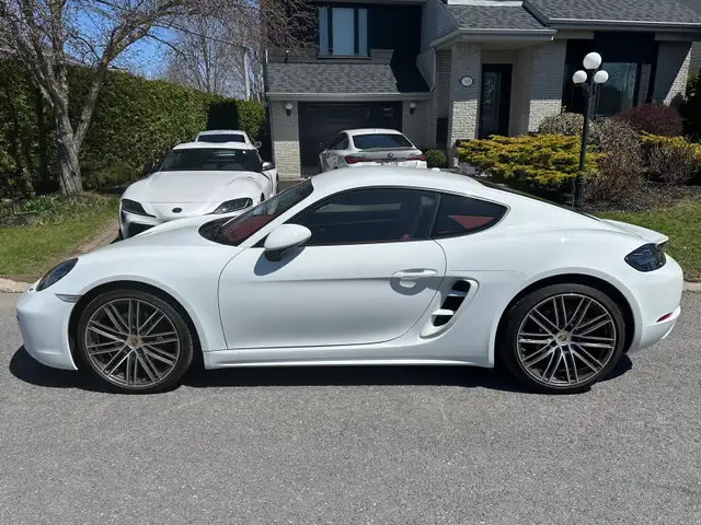 2024 Porsche 718 Cayman 'manuelle' - Photo 10
