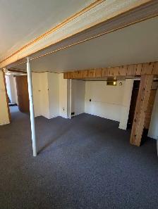 Two Bedrooms in a House - Photo 7