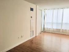 LARGE ALL-INCLUSIVE SUITE AVAILABLE NOW, MISSISSAUGA CITY CENTRE - Photo 18