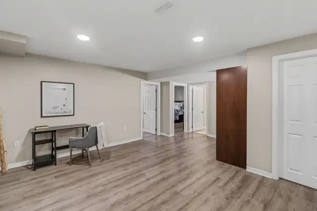 Spacious 4 2 bedrm plus loft home in Findlay Creek - Photo 10
