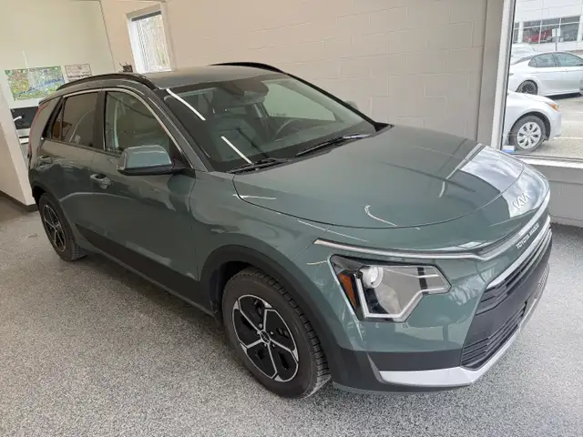 2024 Kia Niro EX