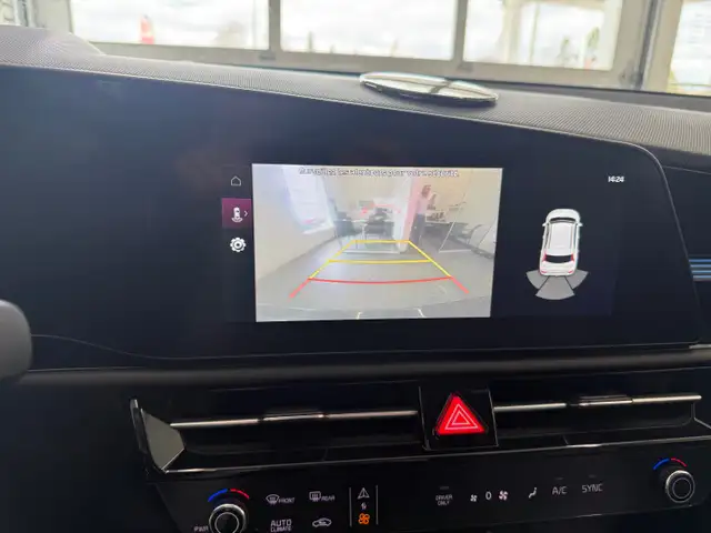2024 Kia Niro EX - Photo 18
