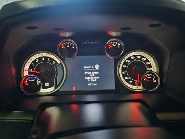 2015 Ram 1500 Laramie - V7039 - Financing Available - Photo 13