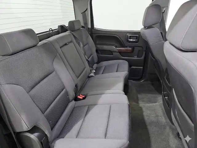 2015 GMC Sierra 1500 SLE Crew Cab 4WD SB - V7048 - Financing Ava - Photo 13