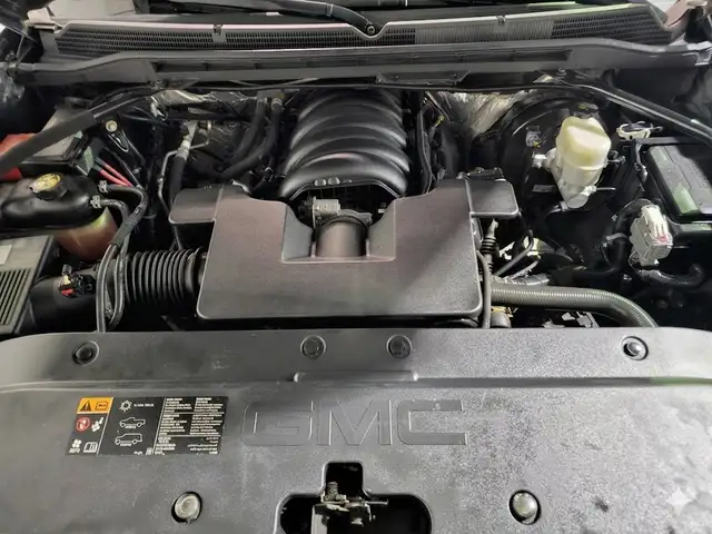 2015 GMC Sierra 1500 SLE Crew Cab 4WD SB - V7048 - Financing Ava - Photo 18