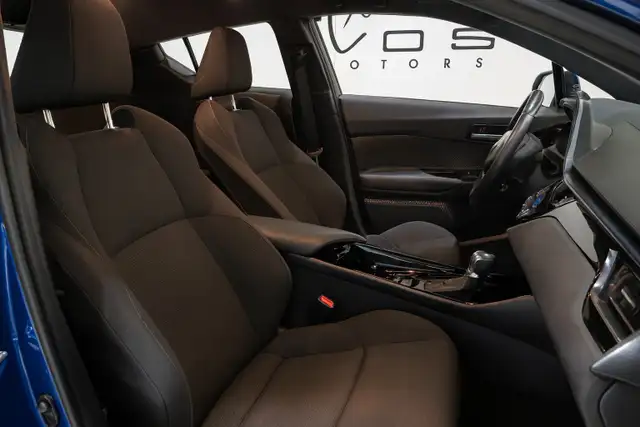 2019 Toyota C-HR XLE 4dr SUV - V6916 - No Payments for 6 Months - Photo 11