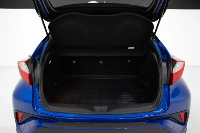 2019 Toyota C-HR XLE 4dr SUV - V6916 - No Payments for 6 Months - Photo 17