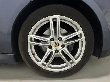 2011 Porsche Panamera 4 AWD V6 - V5712 - Financing Available - Photo 8