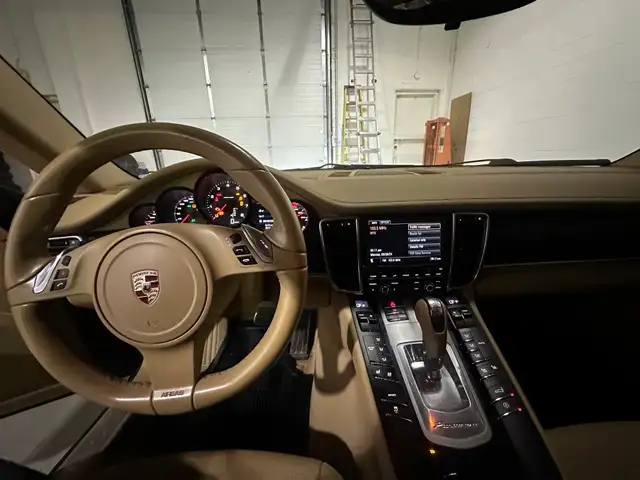2011 Porsche Panamera 4 AWD V6 - V5712 - Financing Available - Photo 9