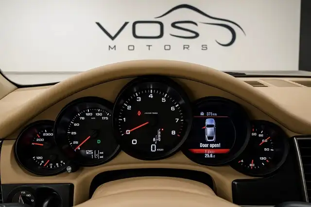 2011 Porsche Panamera 4 AWD V6 - V5712 - Financing Available - Photo 11
