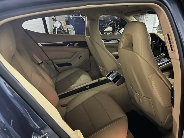 2011 Porsche Panamera 4 AWD V6 - V5712 - Financing Available - Photo 13