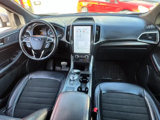 2022 Ford Edge ST LINE AWD Auto, AWD, 2L 4cyl, Gas GARANTIE 36 M - Photo 2