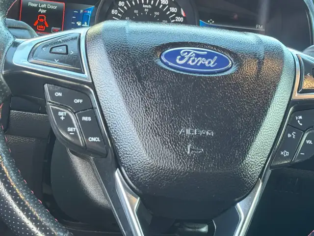 2022 Ford Edge ST LINE AWD Auto, AWD, 2L 4cyl, Gas GARANTIE 36 M - Photo 19