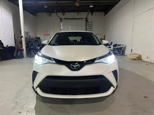 2021 Toyota C-HR XLE CVT - V6917 - No Payments for 6 Months - Photo 3