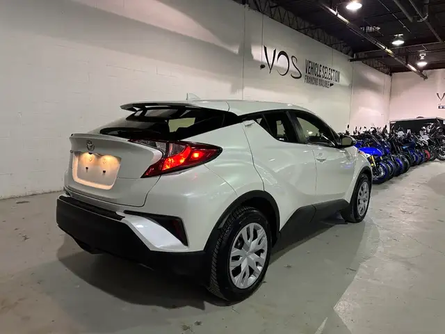 2021 Toyota C-HR XLE CVT - V6917 - No Payments for 6 Months - Photo 8