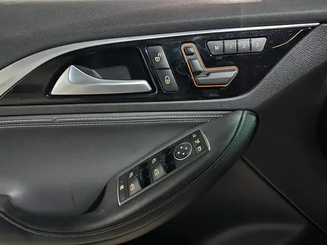 2017 Infiniti Qx30 4dr suv - V6968 - No Payments for 1 Year - Photo 18