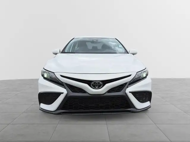 2024 Toyota Camry SE SE | Adaptive Cruise | Heated Seats - Photo 2
