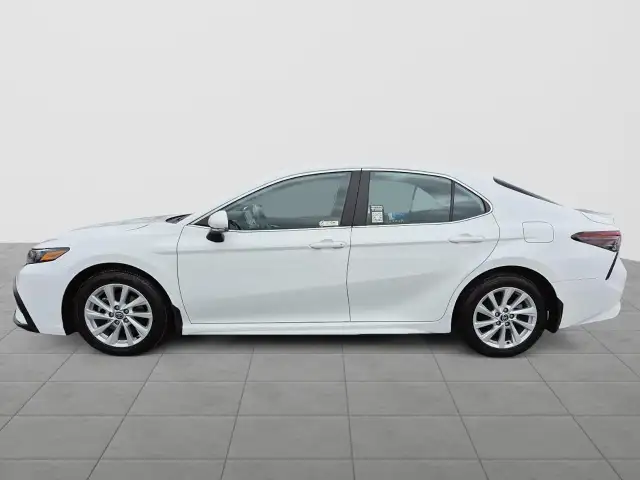 2024 Toyota Camry SE SE | Adaptive Cruise | Heated Seats - Photo 5