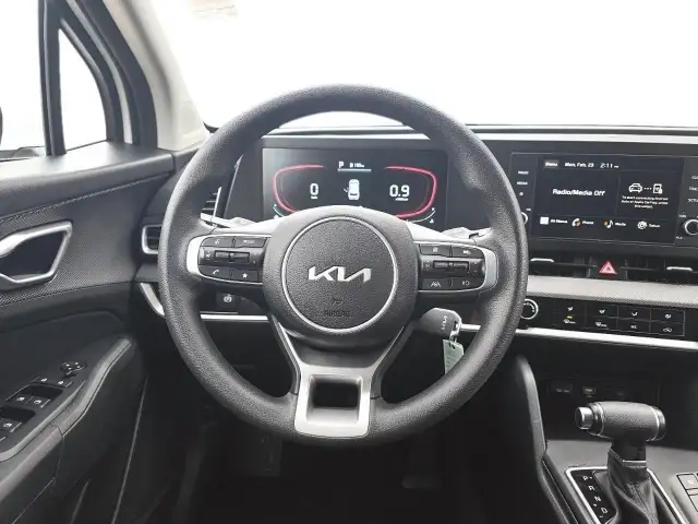 2024 Kia Sportage LX LX AWD | Heated Seats | Lane Assist - Photo 13
