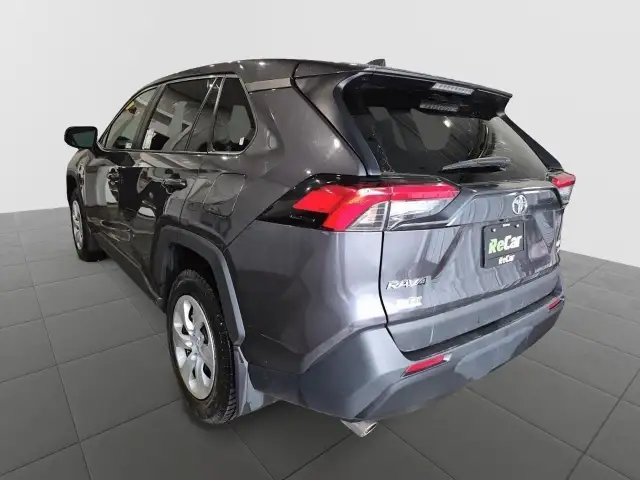 2024 Toyota RAV4 LE LE | Heated Seats | Blind Spot - Photo 6