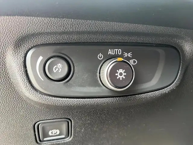 2021 GMC Terrain SLE SLE | Elevation Edition | Lane Assist - Photo 8