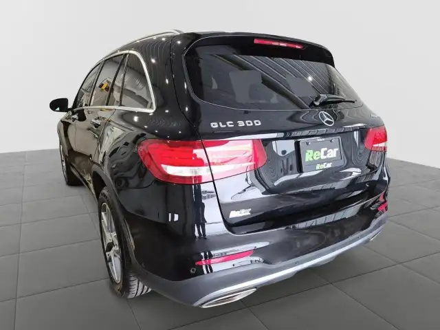 2016 Mercedes-Benz GLC-Class Base | Leather | Moonroof - Photo 5