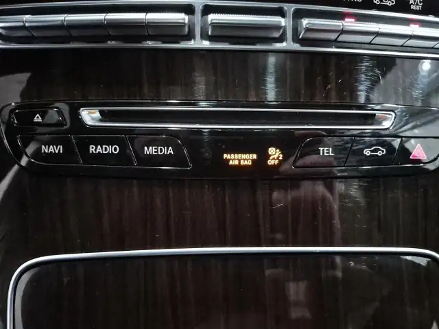 2016 Mercedes-Benz GLC-Class Base | Leather | Moonroof - Photo 17