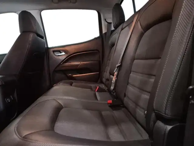 2021 GMC Canyon AT4 w/Cloth AT4 | 3.6L V6 | Navigation Pkg - Photo 11