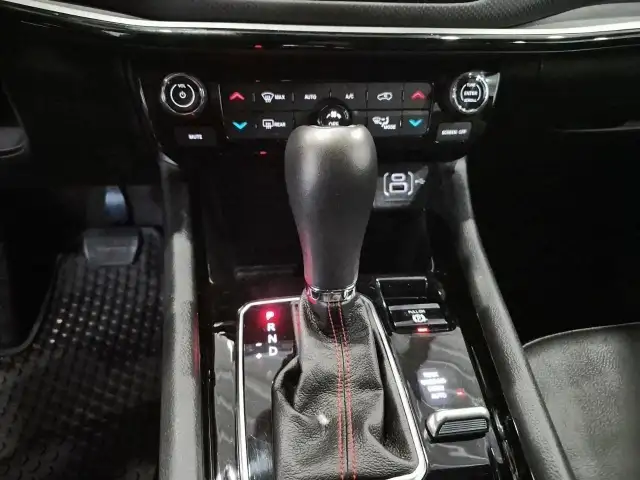 2024 Jeep Compass Trailhawk Trailhawk | Save $ 20,312 vs New - Photo 22