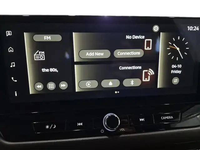 2025 Mitsubishi Outlander ES ES | Dual Climate Control | - Photo 18