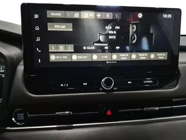 2025 Mitsubishi Outlander ES ES | Dual Climate Control | - Photo 19