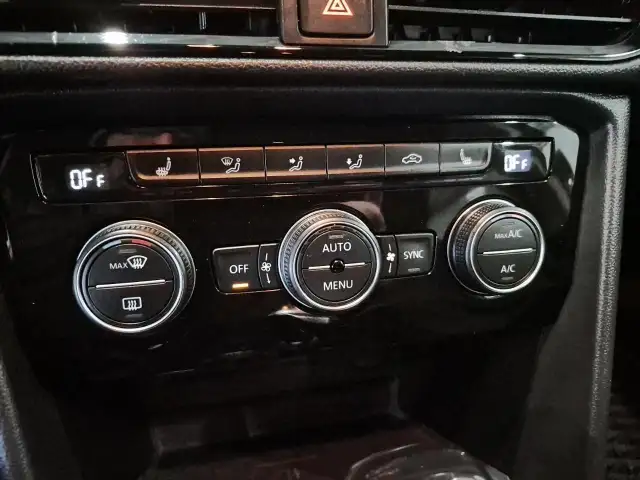 2022 Volkswagen Taos Comfortline Comfortline | Dual Climate C... - Photo 12