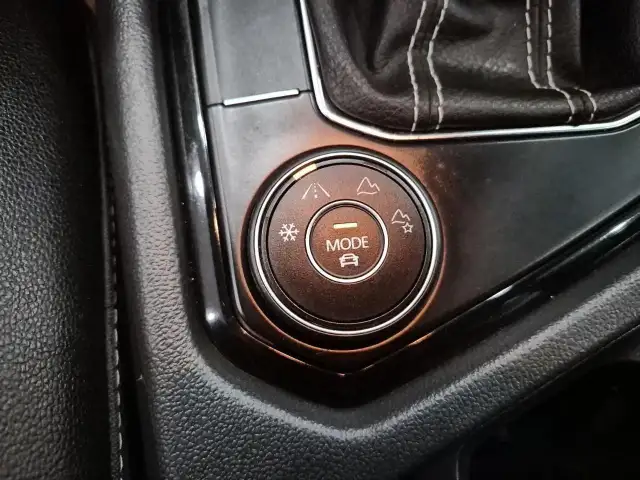 2022 Volkswagen Taos Comfortline Comfortline | Dual Climate C... - Photo 16