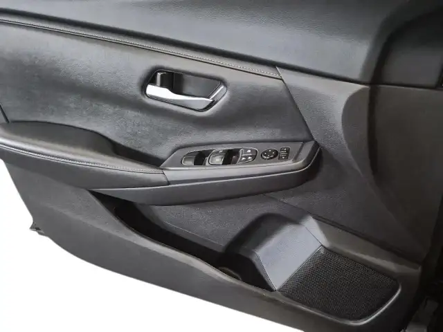 2024 Nissan Sentra SV SV | Adaptive Cruise | Remote Start - Photo 14
