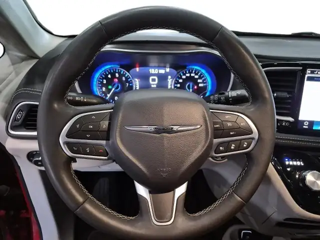 2024 Chrysler Pacifica Touring-L Touring- L | Save $ $23,762... - Photo 17