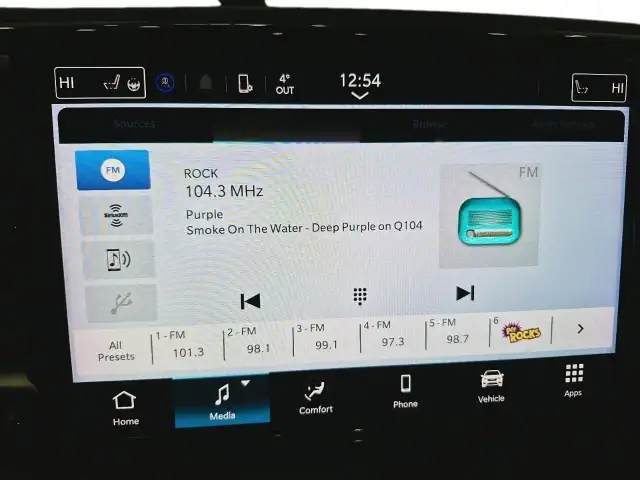 2024 Chrysler Pacifica Touring-L Touring- L | Save $ $23,762... - Photo 21