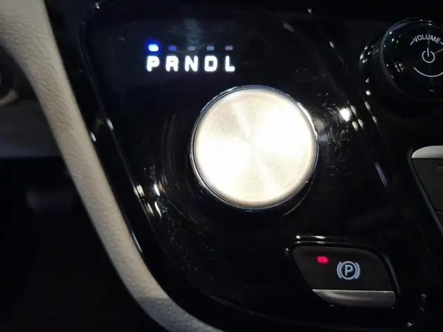 2024 Chrysler Pacifica Touring-L Touring- L | Save $ $23,762... - Photo 26