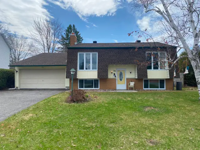 4 Bedroom Home For Sale - 20 Coolbrook Crescent, Munster
