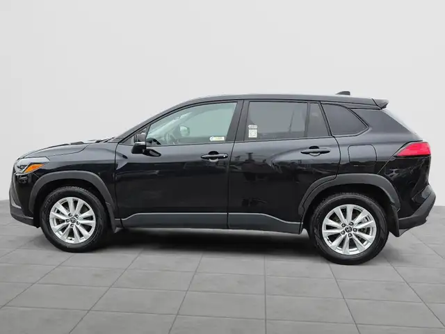 2024 Toyota Corolla Cross LE LE | Adaptive Cruise | Heated Seats - Photo 7