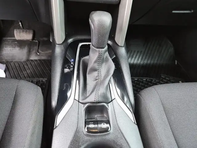 2024 Toyota Corolla Cross LE LE | Adaptive Cruise | Heated Seats - Photo 22