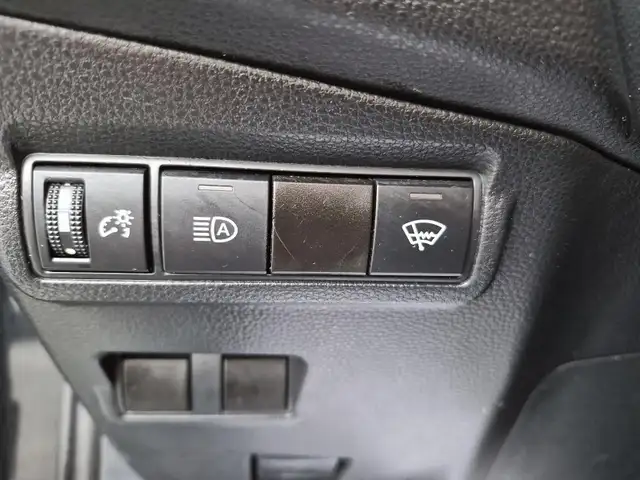 2024 Toyota Corolla Cross LE LE | Adaptive Cruise | Heated Seats - Photo 23