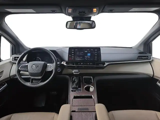 2024 Toyota Sienna XLE 8-Passenger XLE 8 Passenger | Sunroof... - Photo 13