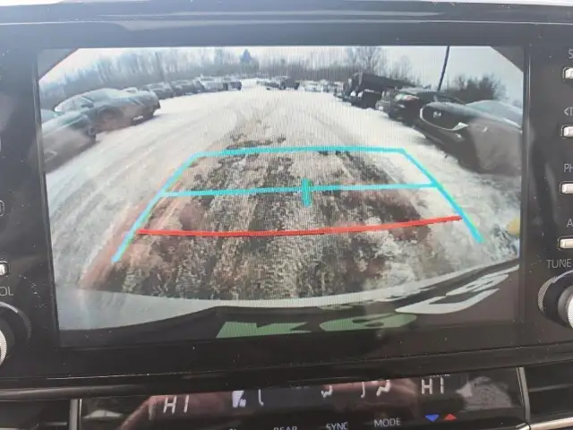 2024 Toyota Sienna XLE 8-Passenger XLE 8 Passenger | Sunroof... - Photo 19